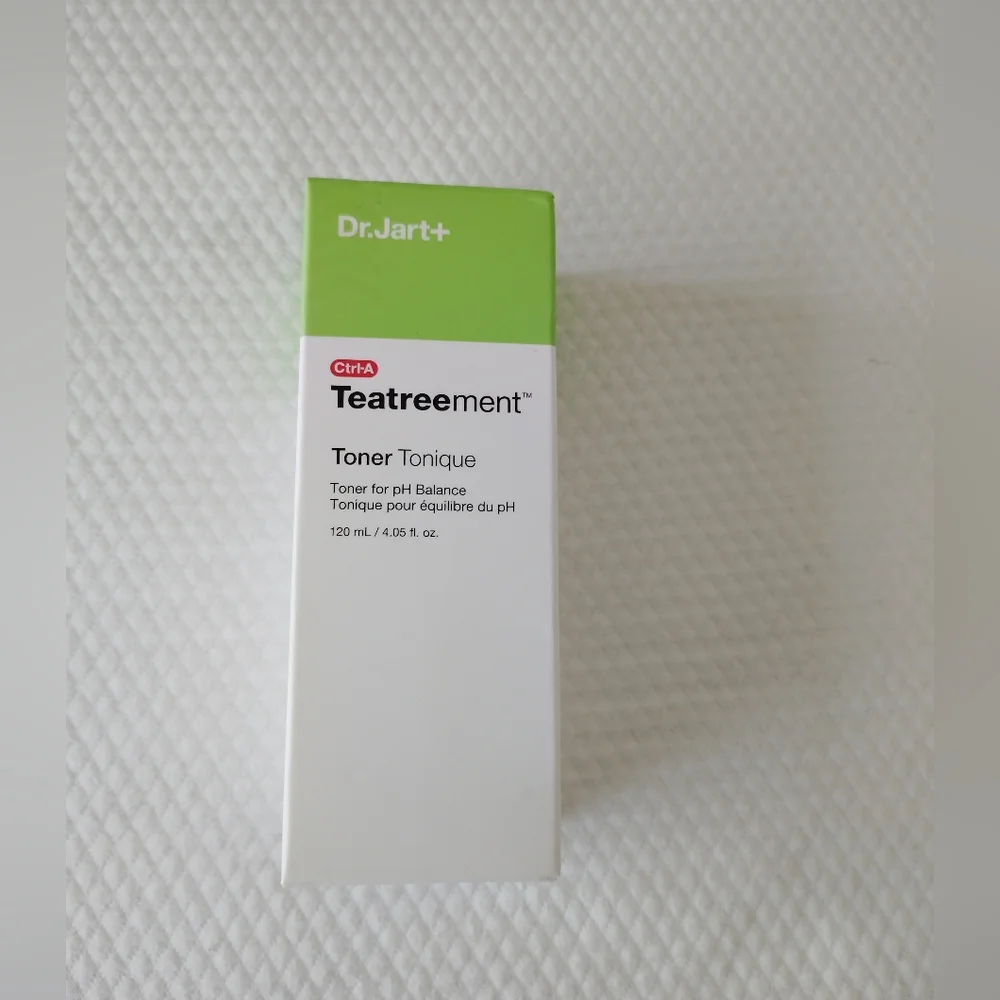 Dr. Jart+Ctrl-A Teatreement Cleansing Foam 4.05 oz new in box